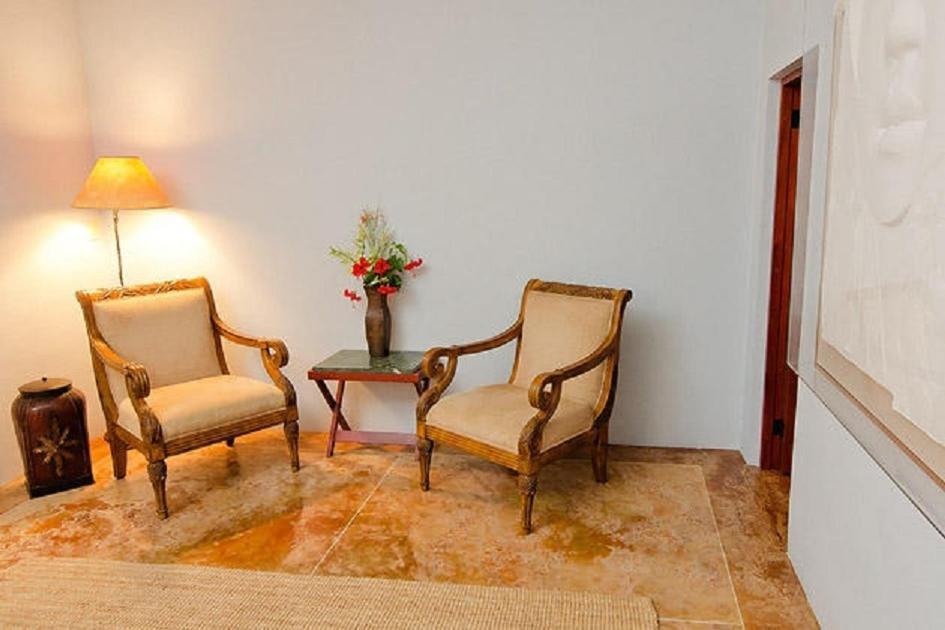 Almond Tree Hotel Resort Corozal Habitación foto