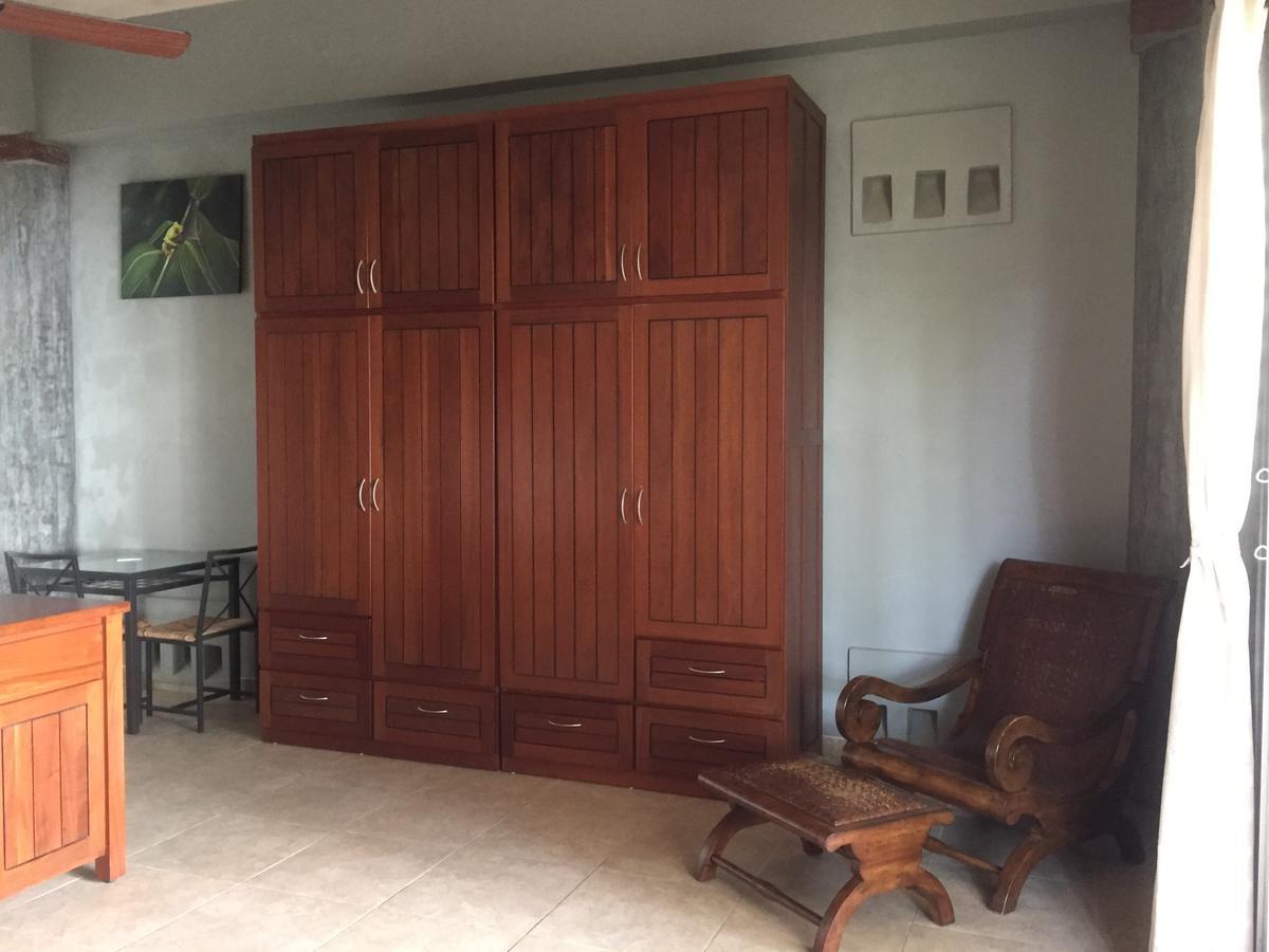 Almond Tree Hotel Resort Corozal Exterior foto